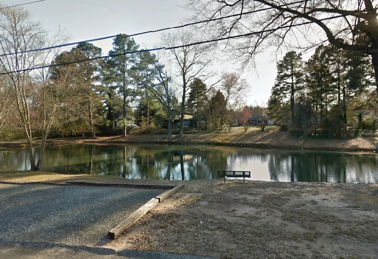 Hidden Pond - Parkwood - By - O2 Dental Group